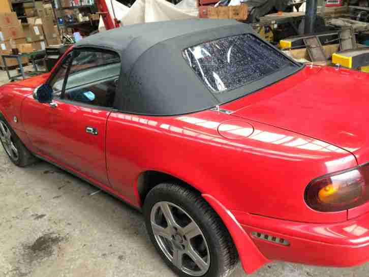 Mazda MX5 MK1 1.8 - 67100 Km - 1999 - New Hood - New Sills - Loads done to it!