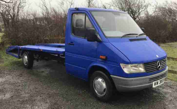 Merc sprinter recovery truck 312d