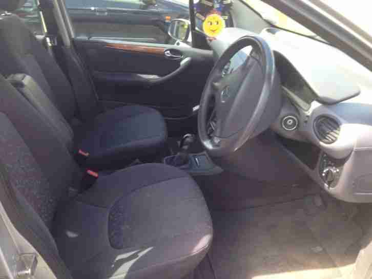 Mercedes A190 LWB