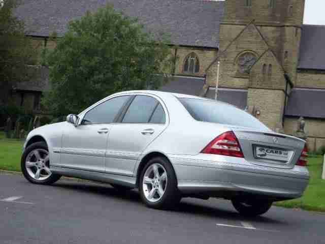 Mercedes-Benz C Class 2.1 C200 CDI Avantgarde SE 4dr, 2006 (06 reg), Saloon
