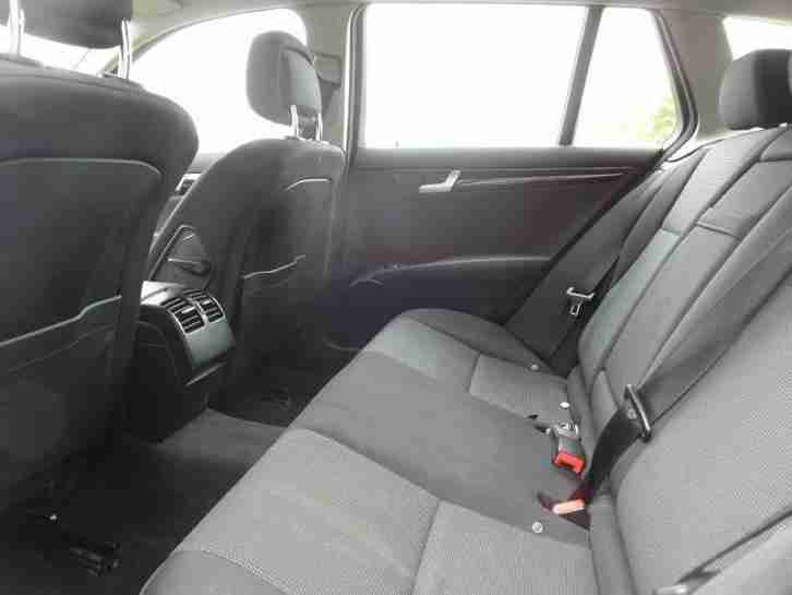 Mercedes-Benz C Class C220 CDI BlueEFFICIENCY SE 5dr Auto