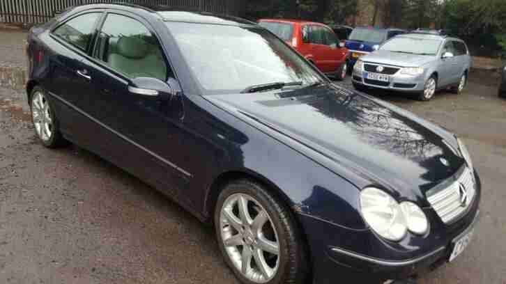 Mercedes Benz C180 Kompressor 1.8 2006 SE 12