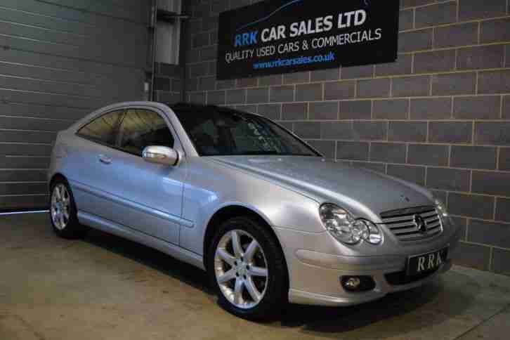 Mercedes-Benz C180 Kompressor 1.8 auto SE STUNNING