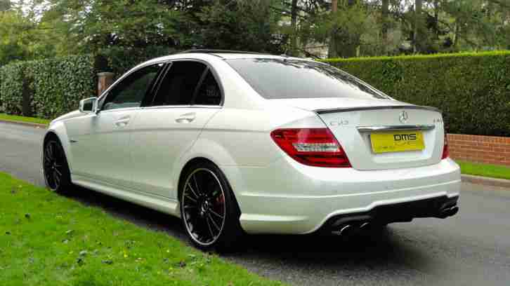 Mercedes-Benz C63 AMG MCT 7-speed automatic AMG Performance and Drivers Pack