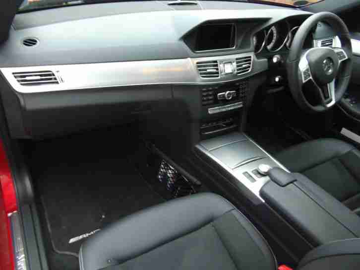 Mercedes-Benz E220 2.1CDI 1800 miles from new, stunning car