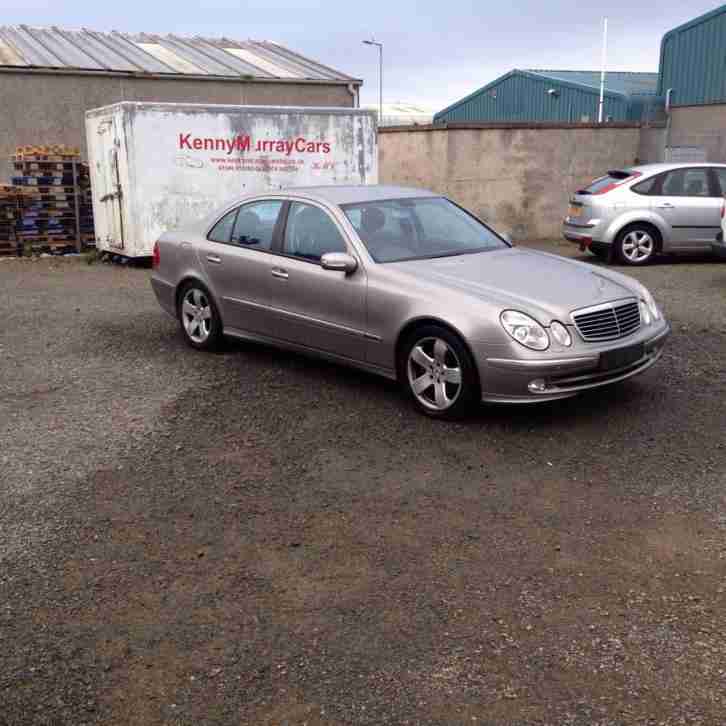 Mercedes-Benz E500 Saloon