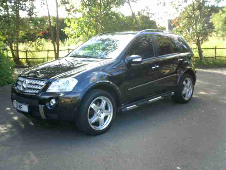 Mercedes-Benz ML320 3.0TD CDI 7 G-Tronic Sport AMG