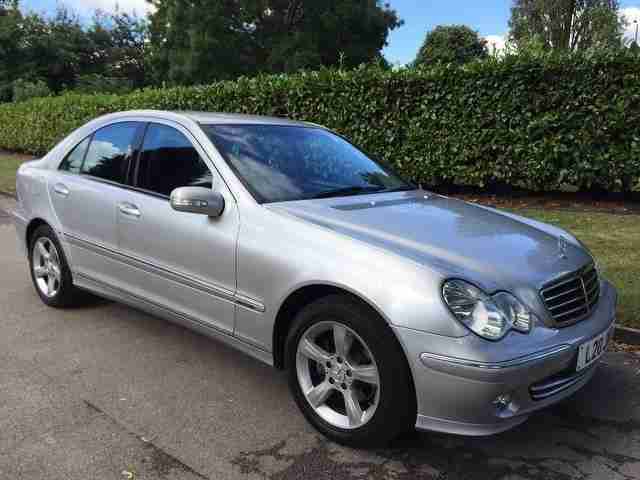 Mercedes C Class -Benz 1.8 C180 Kompressor Avantgarde SE 4dr 1 FORMER KEEPER+FSH