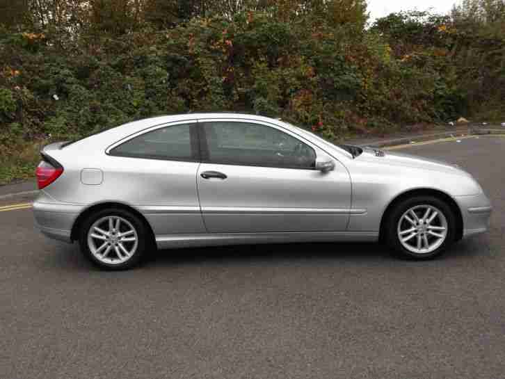 Mercedes C200 Kompressor coupe 3 door silver 2002 (02)