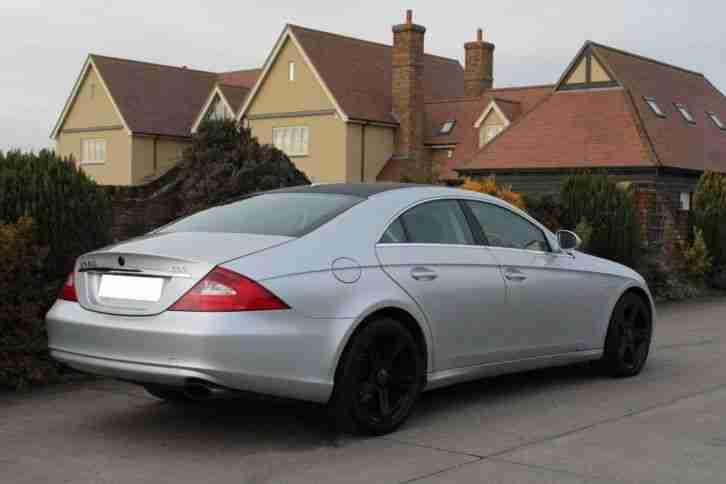 Mercedes CLS CLS320 CDI Carbon Wrapped Roof