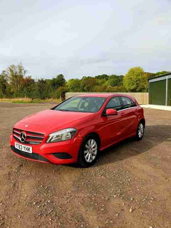 Mercedes a180 Blue Efficiency 1.5D AMG style 2013 63