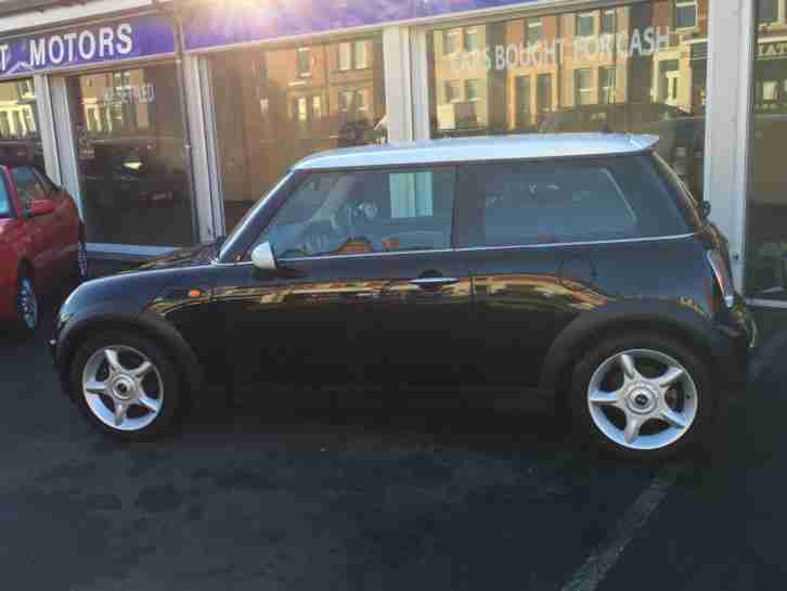 Mini 1.6i Cooper,Chilli Pack,2002,FSH,84k,1 Former Keeper,Half Leather,Aug MOT