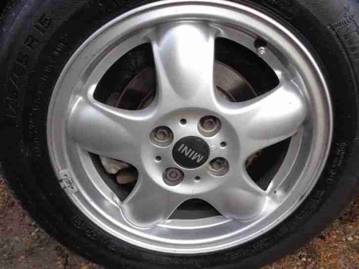 Mini Clubman 1.6 Cooper Estate PETROL MANUAL 2009/59
