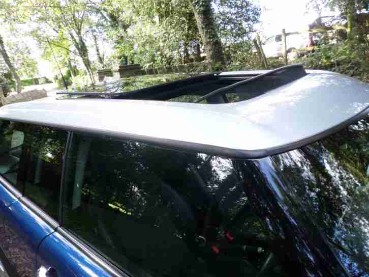 Clubman 1.6 Superb panoramic roof model