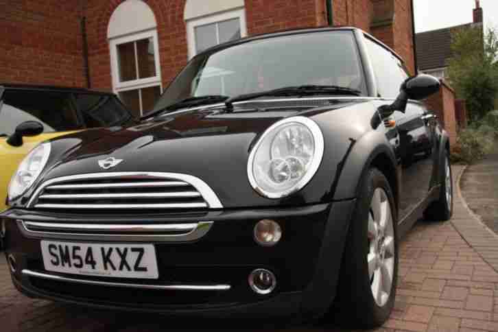 Mini Cooper Automatic_2004 Dec, Alloy Wheel, Black, Low Mileage 45000miles