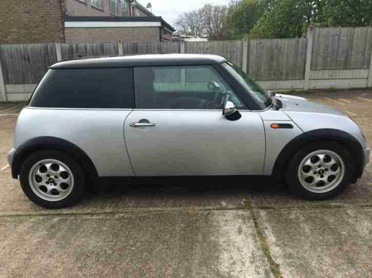 Mini Cooper ONE 1.6 PETROL AUTOMATIC 2003(53)