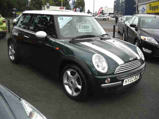 Mini Mini 1.6 Cooper Full Glass Roof, Half Leather