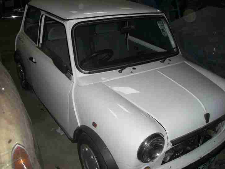 Mini Sprite automatic. 1994 white,