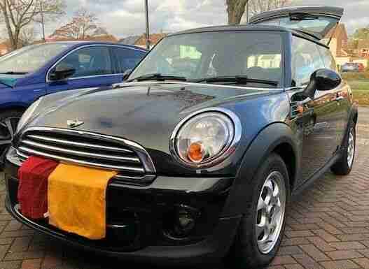 Mini cooper D chili R56 3DR Black 2013 zero tax 1prev owner hatchback FSH MOT 20