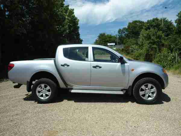 L200 2.5DI D 4WD Double Cab Pickup