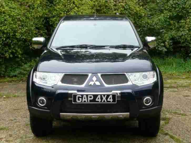 Mitsubishi L200 210 BHP BARBARIAN 2.5 DiD MAN+LTHR+NAV+HARDTOP DIESEL 2011/61