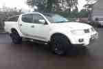 L200 4x4 DI D 4X4 BARBARIAN LB DCB