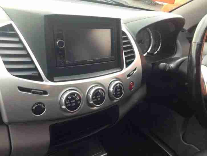 Mitsubishi L200 4x4 DI-D 4X4 BARBARIAN LB DCB