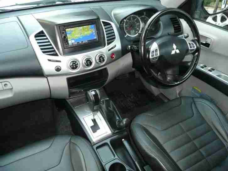 Mitsubishi L200 BARBARIAN 2.5 DiD MAN+LEATHER+SAT NAV+HARDTOP DIESEL 2010/60