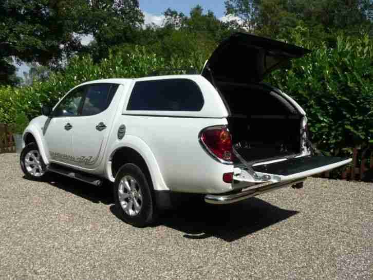 Mitsubishi L200 BARBARIAN 2.5 DiD MAN+LEATHER+SAT NAV+HARDTOP DIESEL 2010/60
