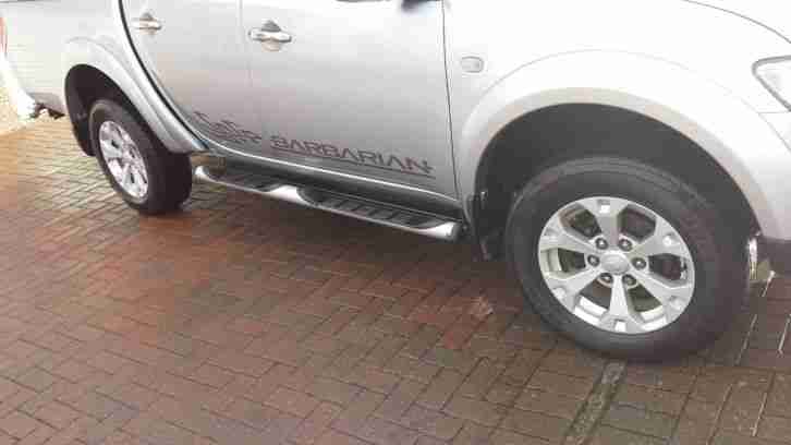 Mitsubishi L200 Barbarian 2010 only 28100 genuine miles