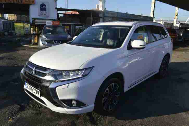 Mitsubishi Outlander 2.0 119bhp CVT 2016MY GX4h PHEV SAT NAV ONE OWNER FROM NEW