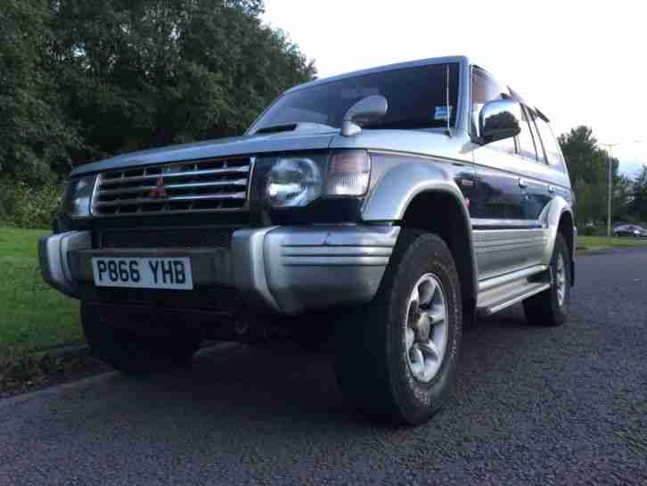 Mitsubishi Pajero / Shogun 2.8 TD Automatic, long wheel base, 7 seater, long MOT