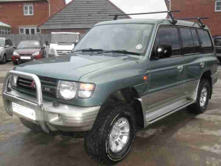 Mitsubishi Shogun 3.0 V6 24v auto GLS - 1998 R-REG - FLARED ARCHED MODEL