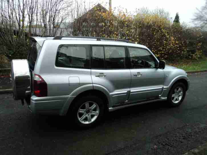 Mitsubishi Shogun 3.2DI-D auto Warrior