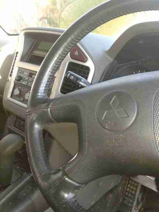 Mitsubishi Shogun 3.2DI-D auto Warrior