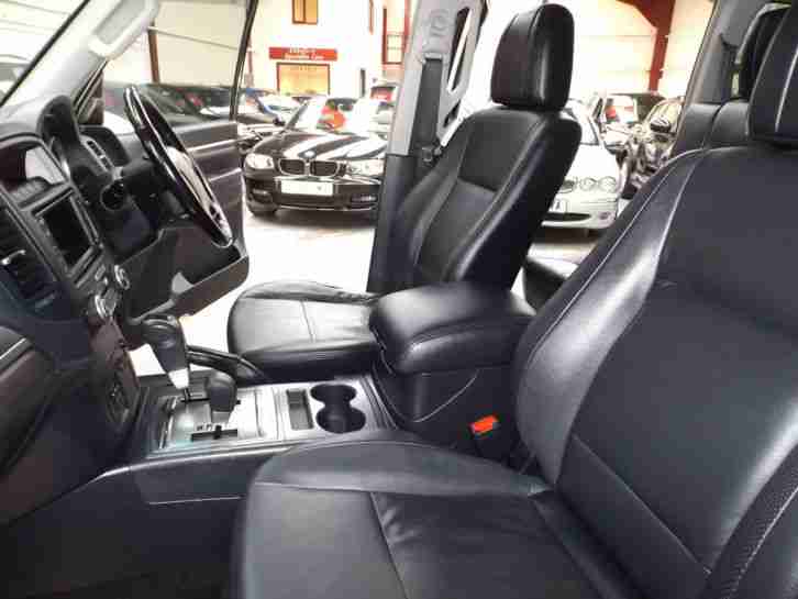 Mitsubishi Shogun 3.2DI-DC LWB Automatic Diamond **TOP OF THE RANGE **