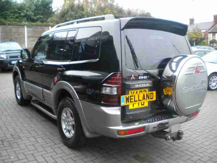 Mitsubishi Shogun 3.2TD DI-D auto Equippe