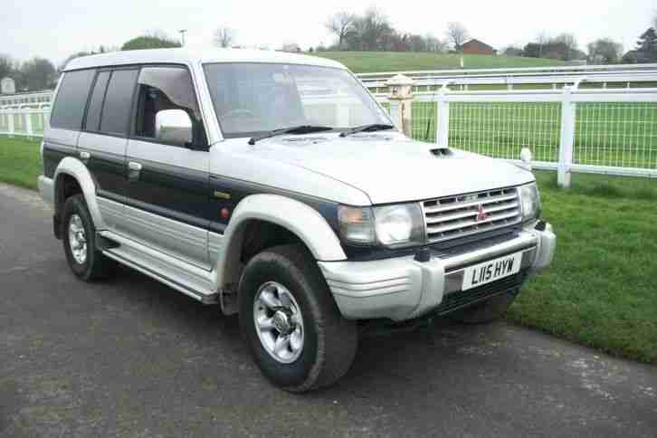 Mitsubishi Shogun/Pajero Auto Exceed Diesel 4x4 2.8 7 seater