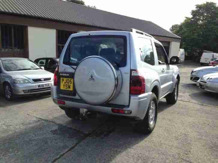 Mitsubishi Shogun SWB DI-D 3.2 Diesel 2005 Manual Low miles