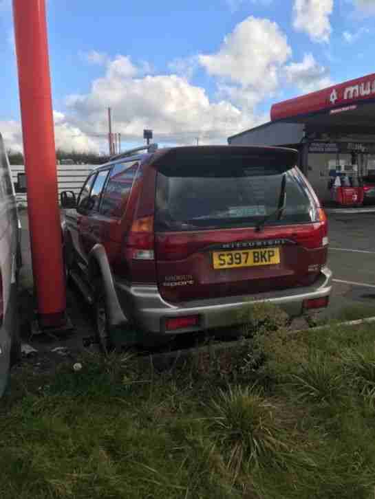 Mitsubishi Shogun Sport 2001 Diesel Manual Alloys 4x4 sunroof 1 Owner From New !