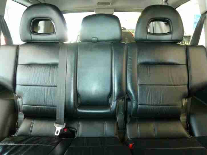 Mitsubishi Shogun Warrior 3.2 Di-D Automatic Diesel 2004 2 owners from new