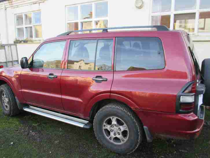 Mitsubishi Shogun Di. Mitsubishi car from United Kingdom