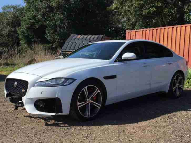 NEW SHAPE JAGUAR XF V6 S 3.0D 2015 65 REG LIGHT DAMAGED SALVAGE