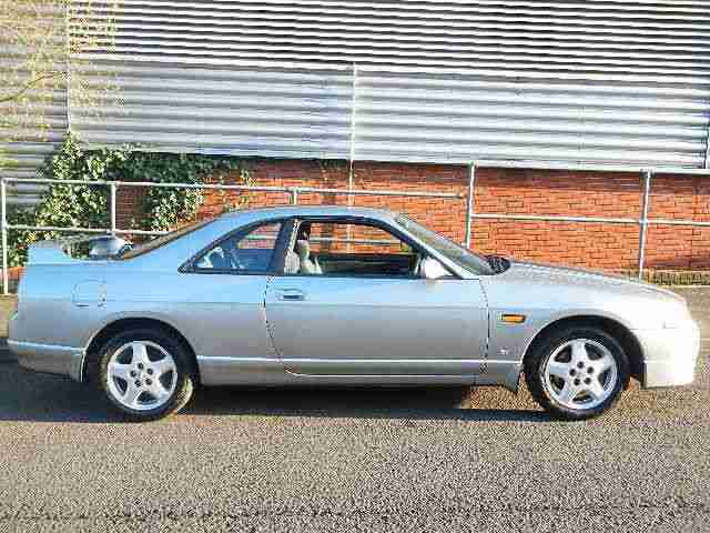 NISSAN SKYLINE GTST ONE LADY OWNER