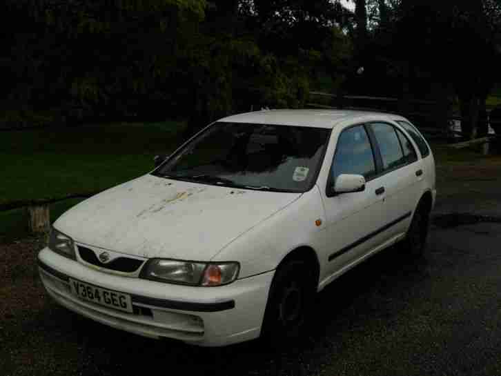 NO RESERVE! 1999 NISSAN ALMERA GX WHITE NO MOT