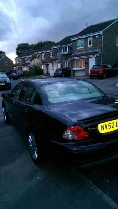 (NO RESERVE) JAGUAR X TYPE V6 SPORT IN BLACK LOW MILES SUPERB CONDITIONN