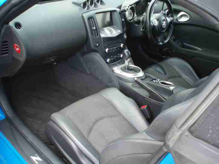 Nissan 370Z 3.7 auto CONVERTIBLE GT Pack DAMAGED REPAIRABLE SALVAGE 2011