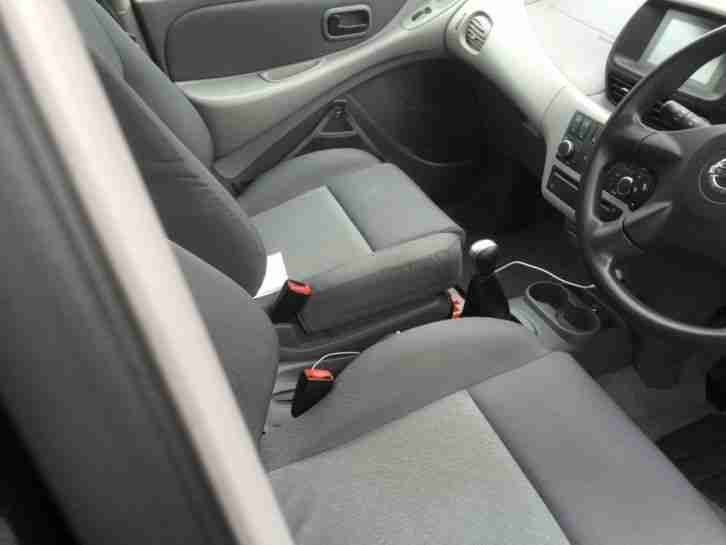 Nissan Almera Tino 1.8 S