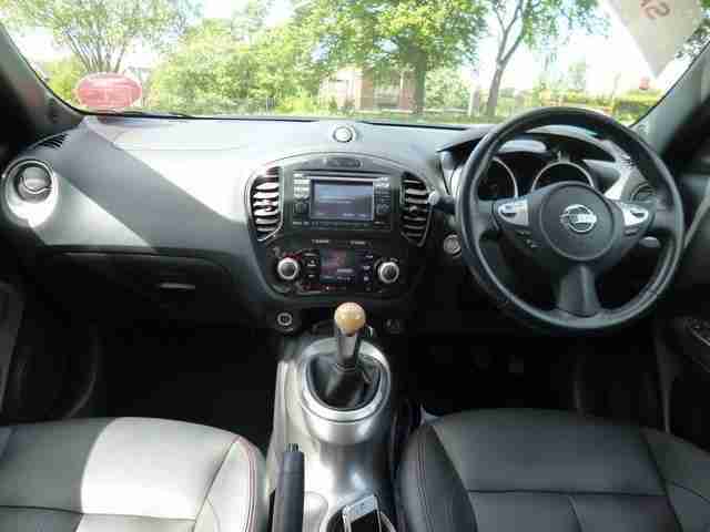 Nissan Juke Hatchback 1.6 Tekna 5dr Petrol Manual