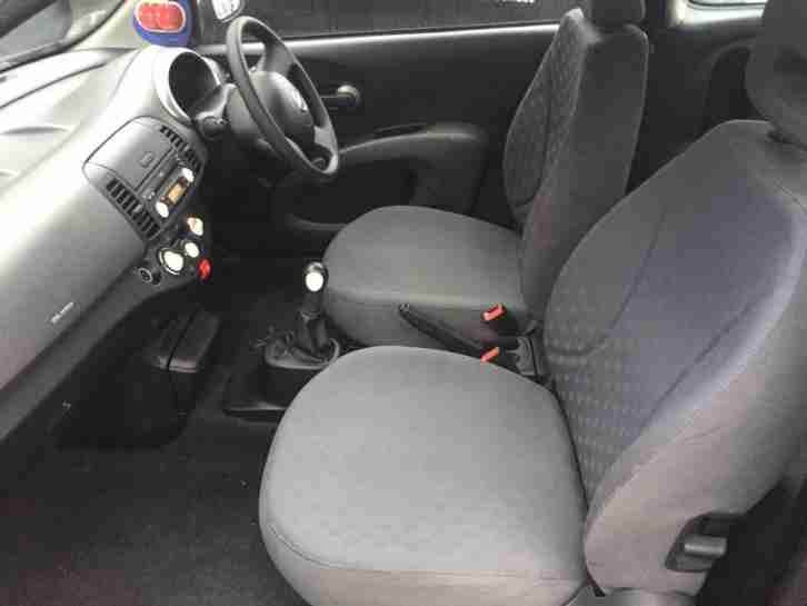 Nissan Micra 1.0 E